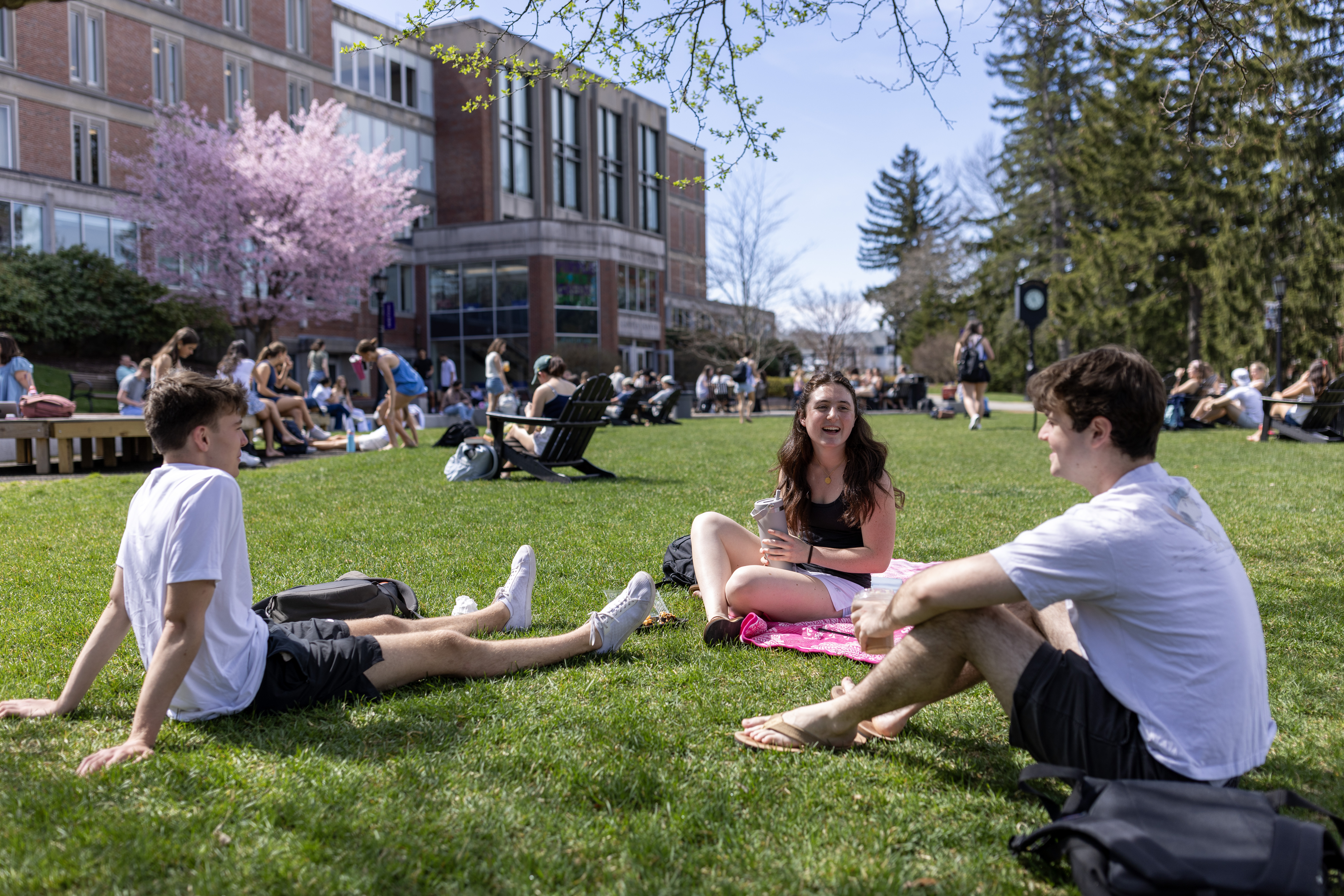 20260415_MI_Spring_Campus_001